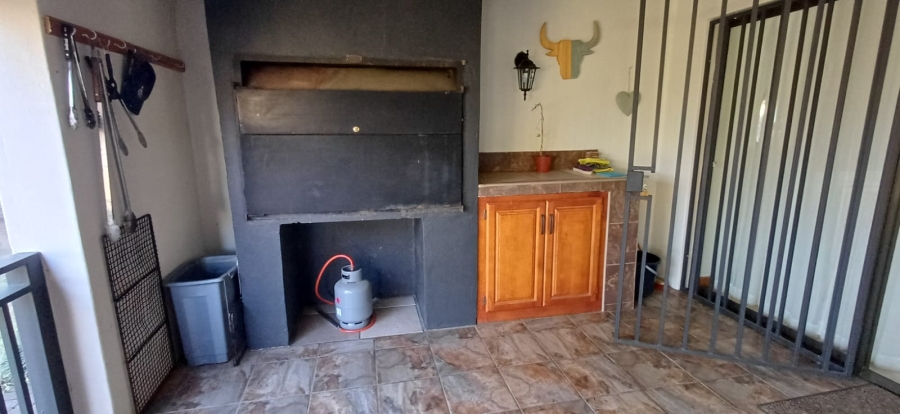 4 Bedroom Property for Sale in Jordania Free State